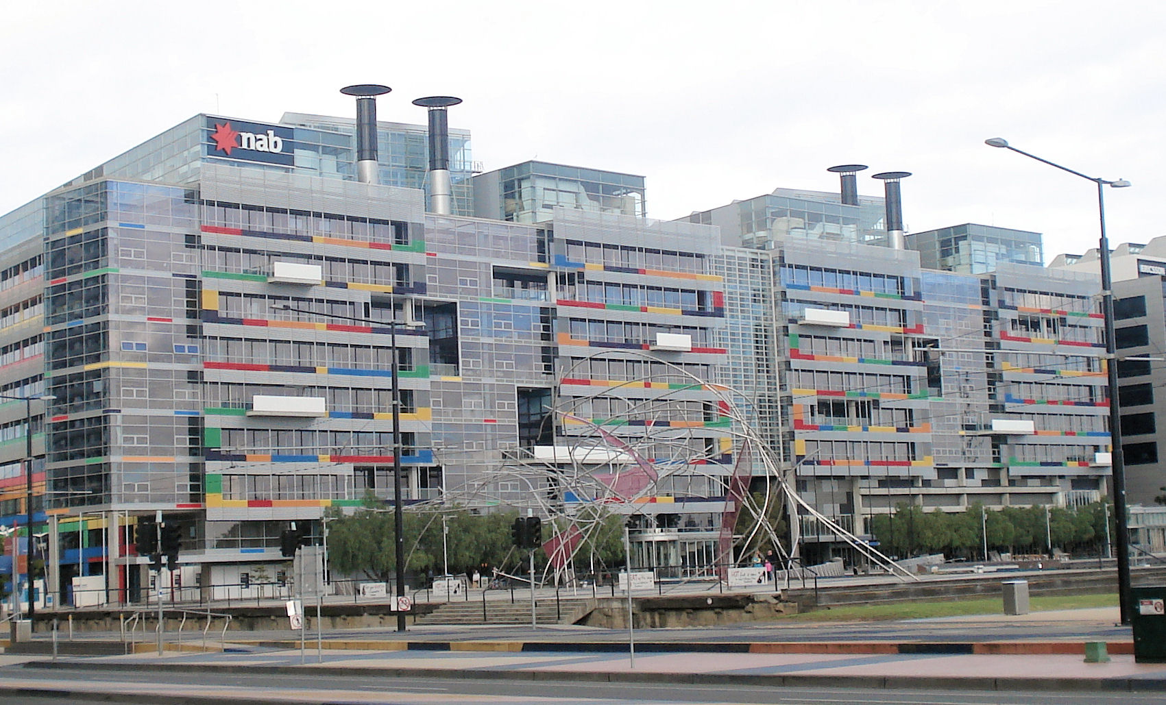 Imagem de referência relacionada a National Australia Bank, item descrito como registro de referência sobre National Australia Bank, organizado a partir de dados estruturados abertos