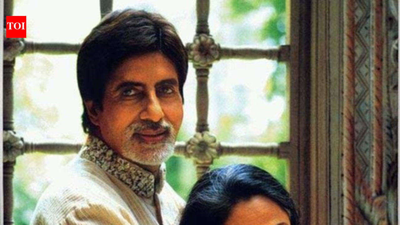 Amitabh Bachchan relembra o casamento simples com Jaya e diz: 'nem sei como ela convenceu seus pais para o casamento'