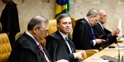 Flávio Dino, André Mendonça, Dias Toffoli e Gilmar Mendes em sessão do STF Foto: Wilton Junior/Estadão / Estadão