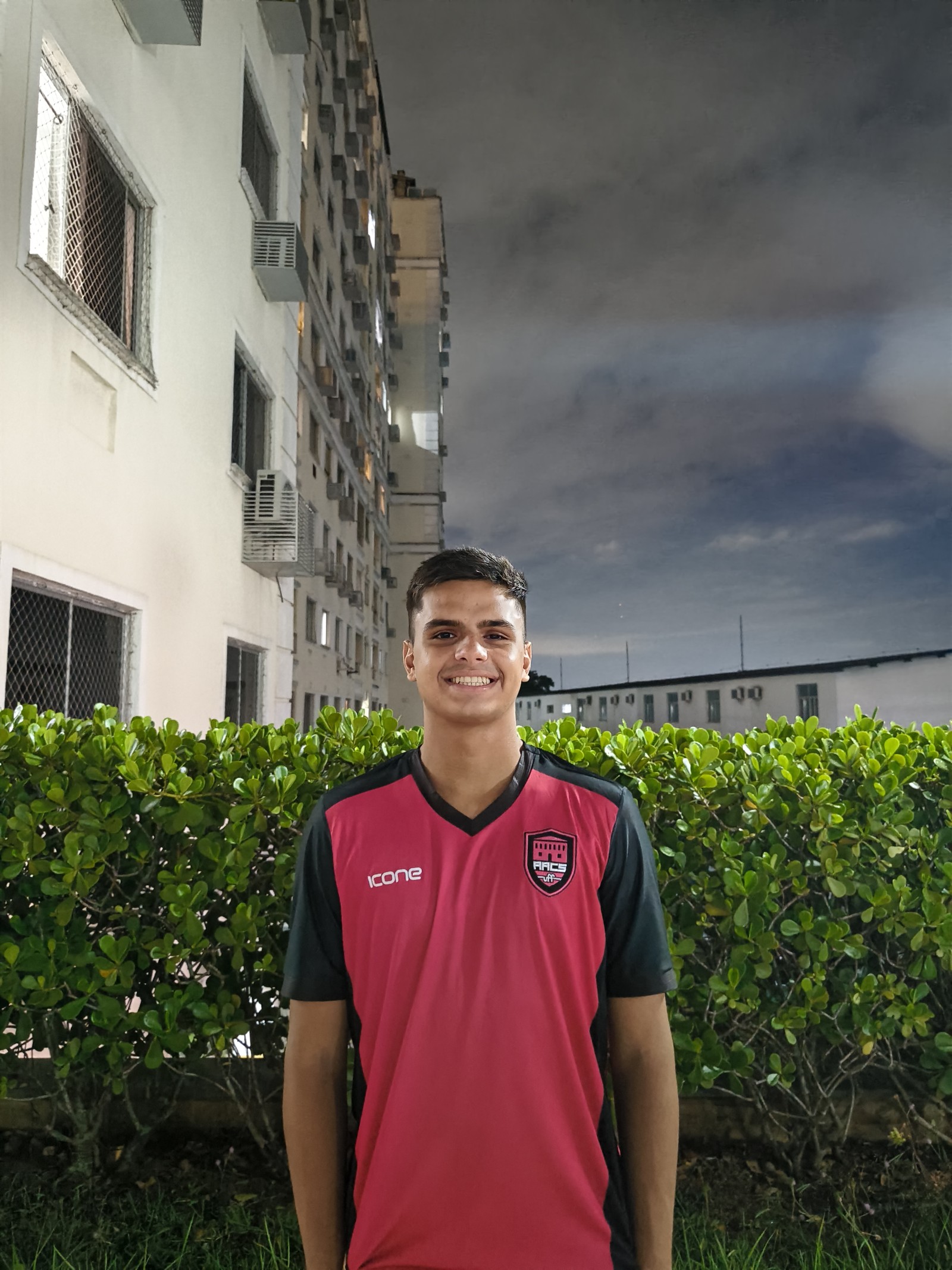 Foto pessoal - ela foi tirada à noite no modo retrato com 23 mm, não utilizei nenhum flash — Foto: João Santos/TechTudo