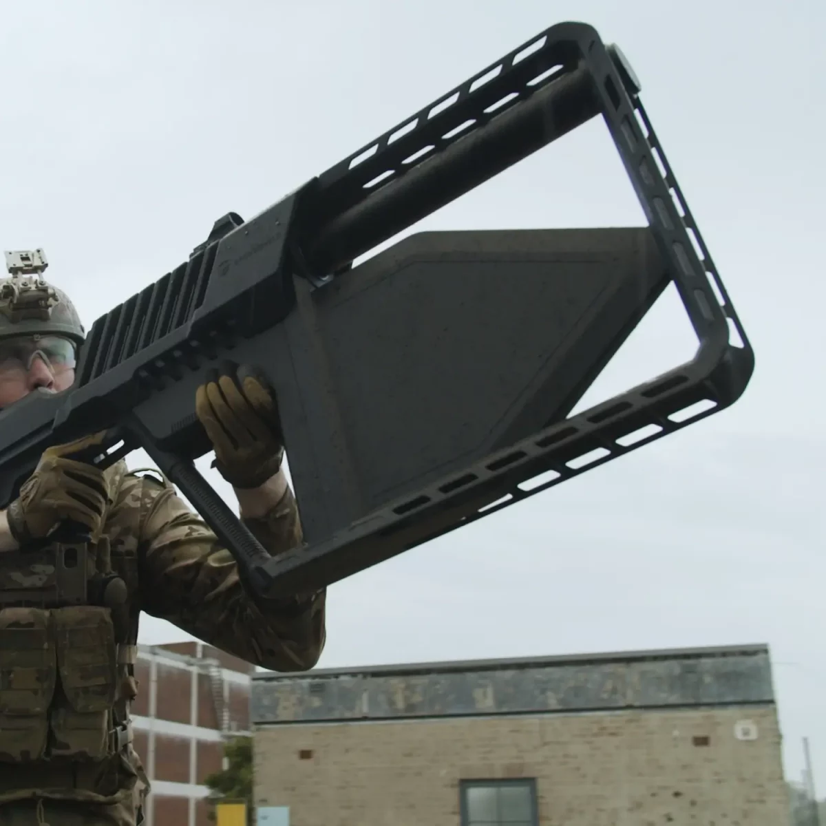 Arma antidrone usada no STF também é empregada contra drones nos presídios de São Paulo