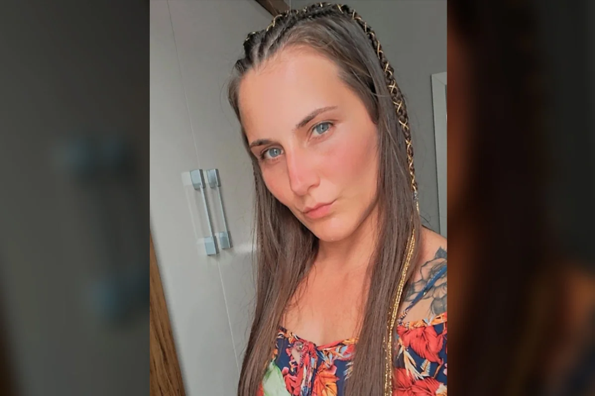 Imagem colorida,Mulher é morta a facadas após discussão por dívida- Metrópoles