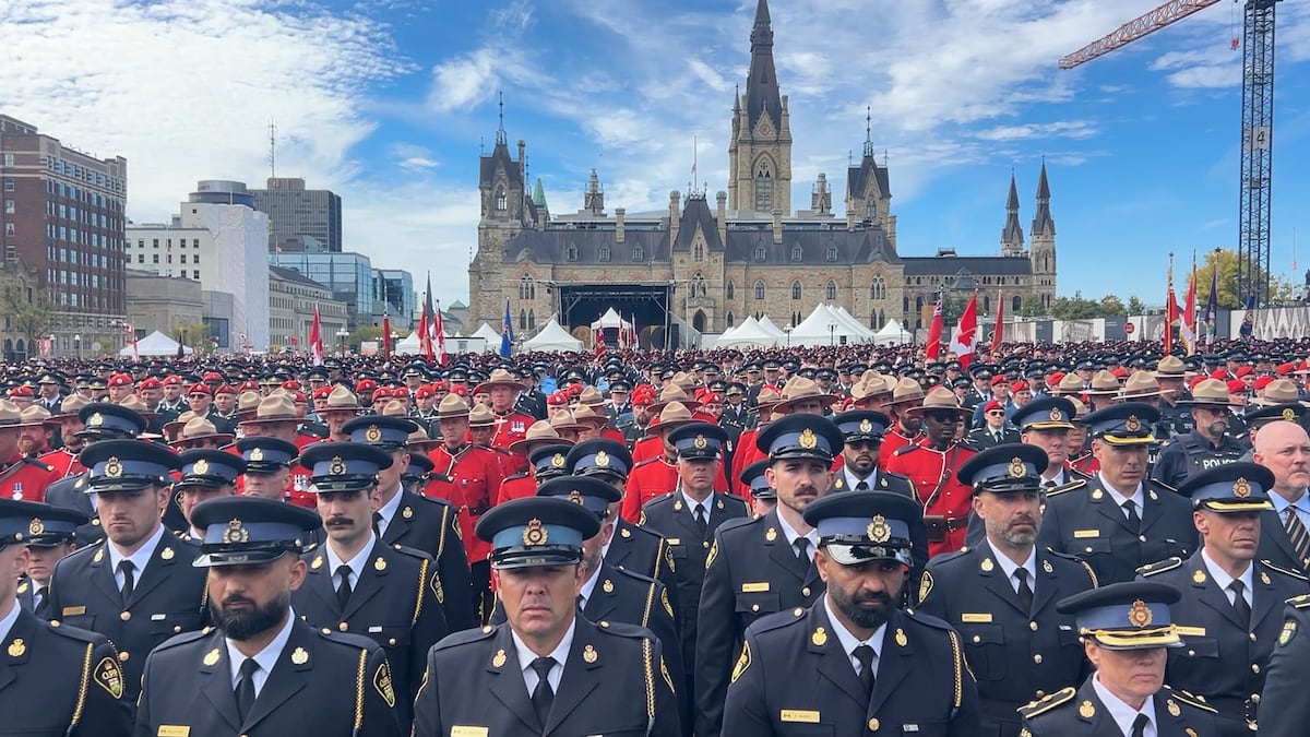 Ceremony on Parliament Hill honours police officers killed in the line of duty