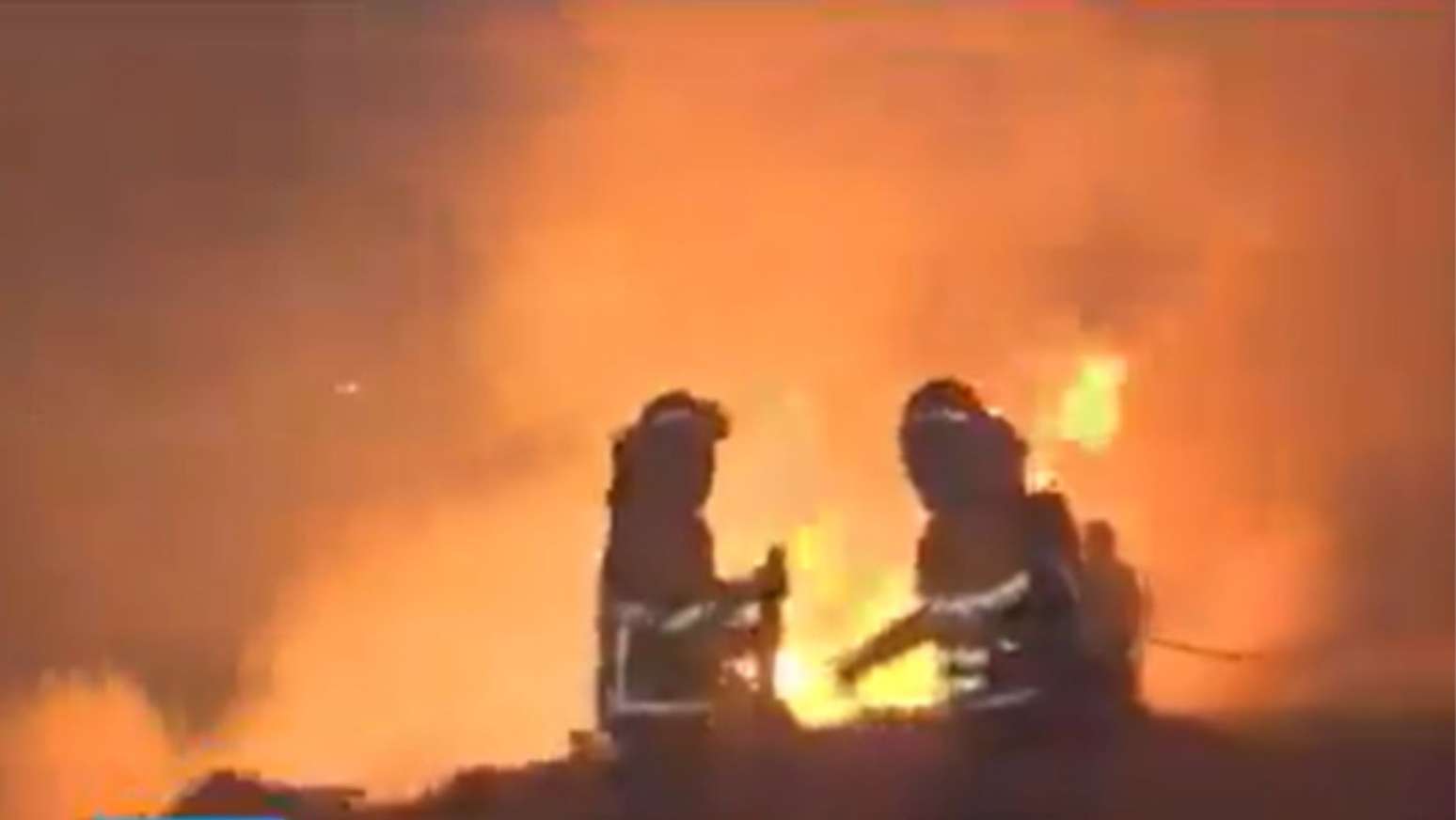 Incêndio florestal atinge Quito, capital do Equador