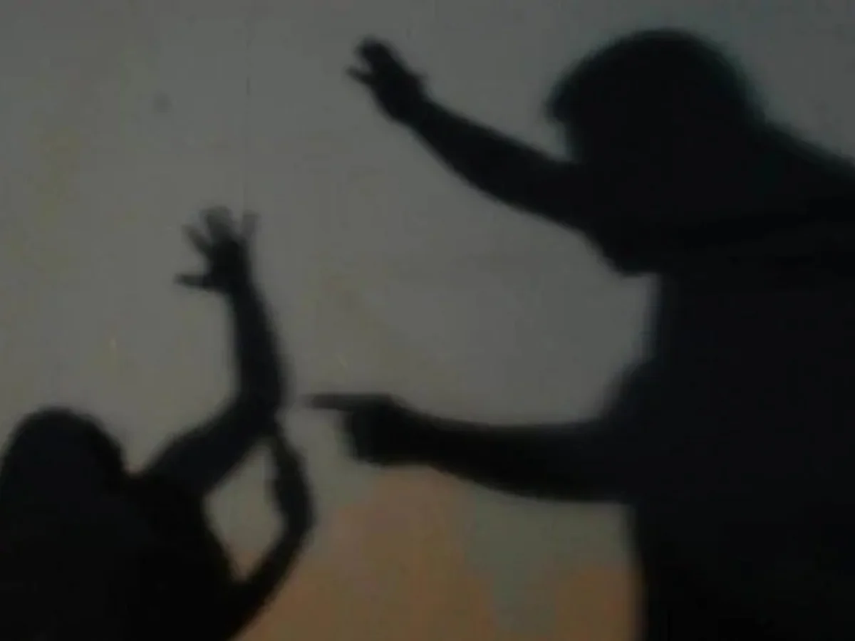 Homem é condenado a 30 anos após alegar surto e matar companheira