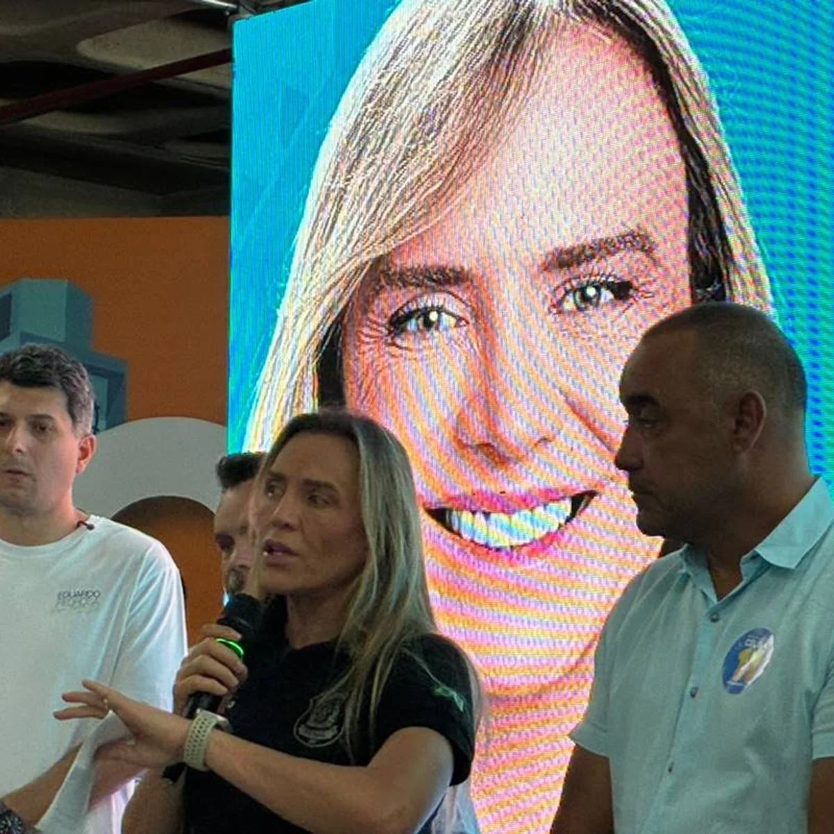 "Policial penal terá isonomia no DF", diz Celina em reunião com categoria