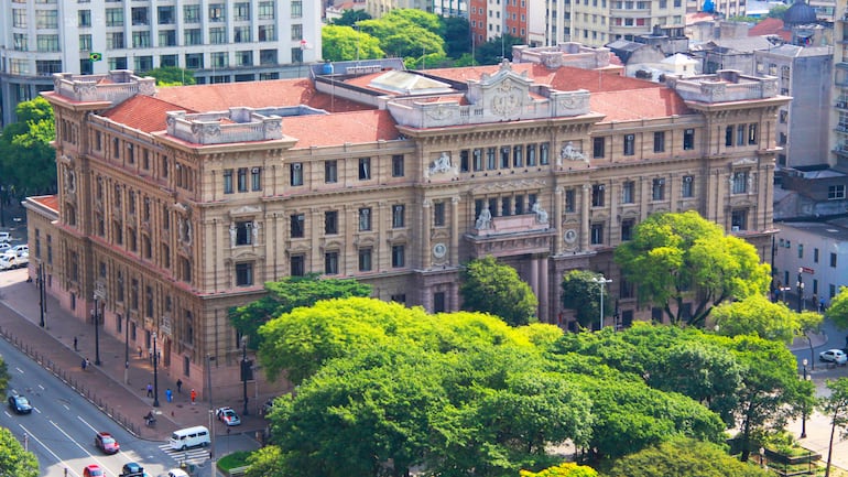 Edital do concurso do TJSP é publicado! Dá para passar começando do zero?