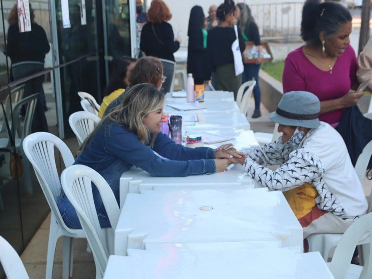Moradores do Gama recebem evento com atendimento jurídico gratuito