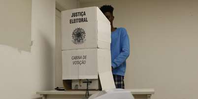 'Cabine' ou 'cabina' de vota&ccedil;&atilde;o: qual &eacute; o correto? Foto: Fernando Fraz&atilde;o/Ag&ecirc;ncia Brasil