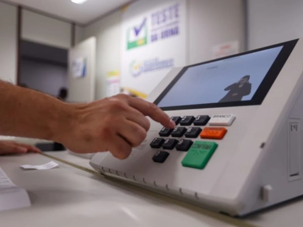 Eleições: 34,3 mil eleitores votaram após as 17h, menos de 0,03% do total