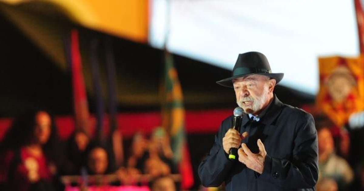 Justiça proíbe coordenador da Secom de Lula de fazer posts sobre eleições nas redes sociais