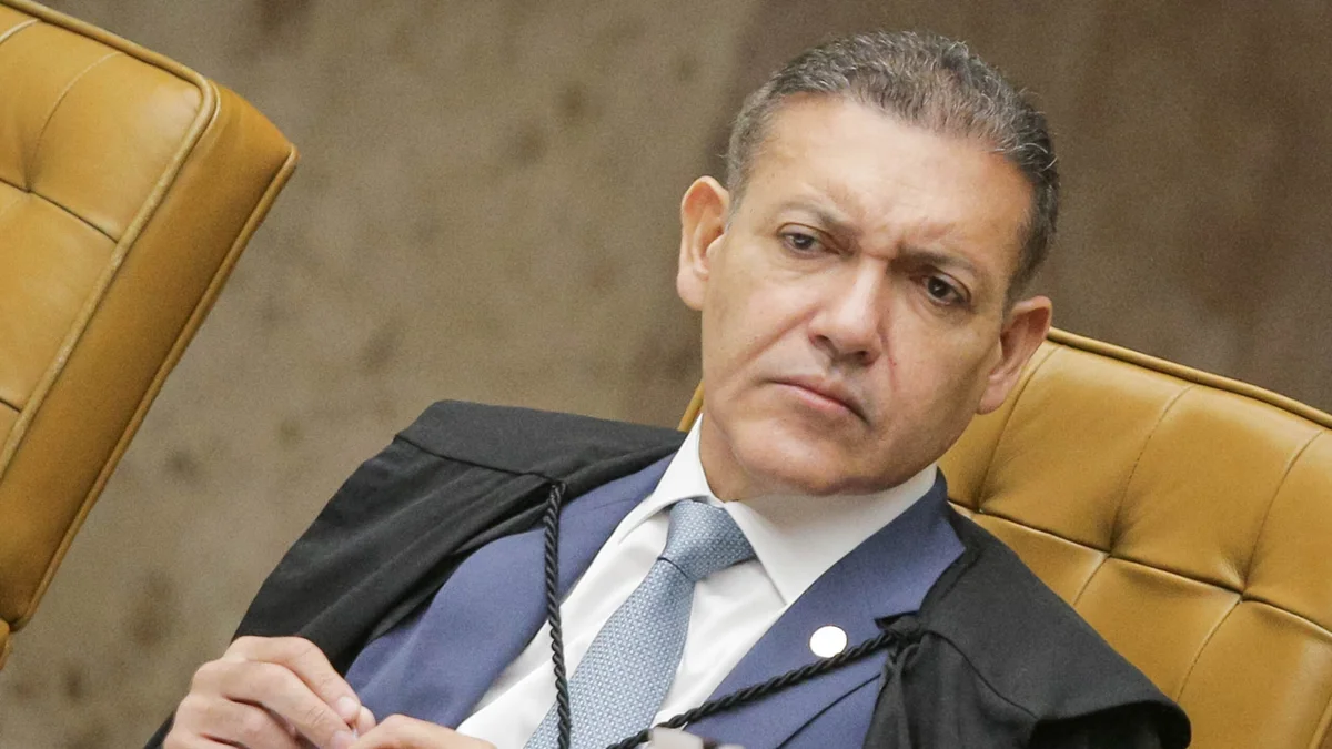 Nunes Marques será relator do pedido de anulação da condenação de Bolsonaro