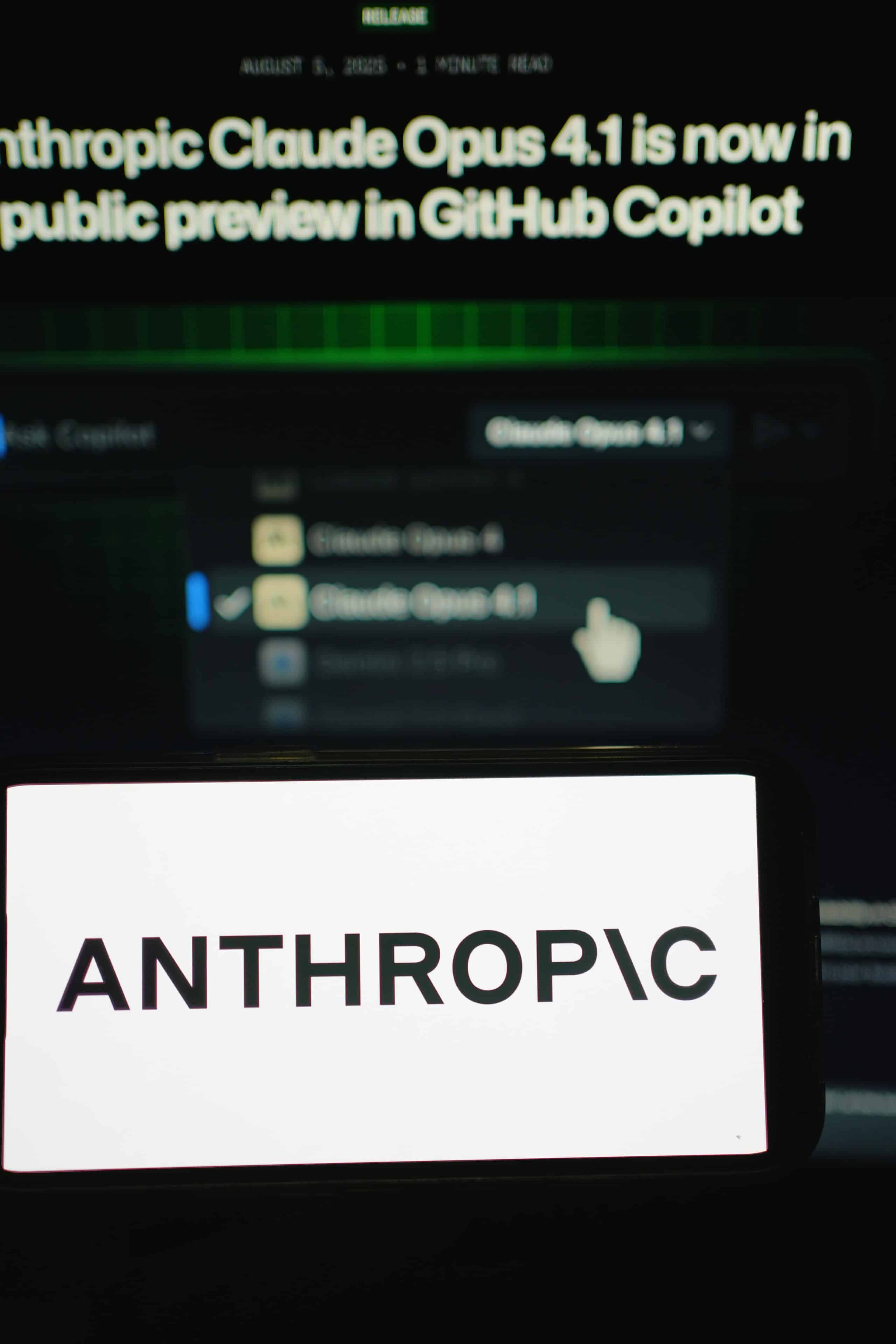 Anthropic negocia acordo de R$ 243 bilhões para ampliar infraestrutura de IA