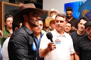 Flávio Bolsonaro e Gusttavo Lima