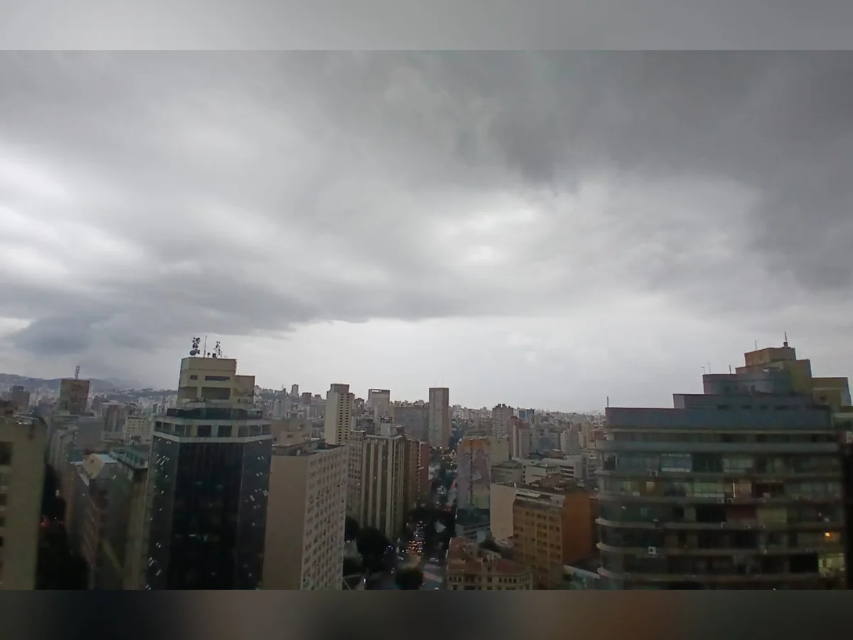 Eleição terá chuva e frio em Minas; veja previsão para domingo (4/10)