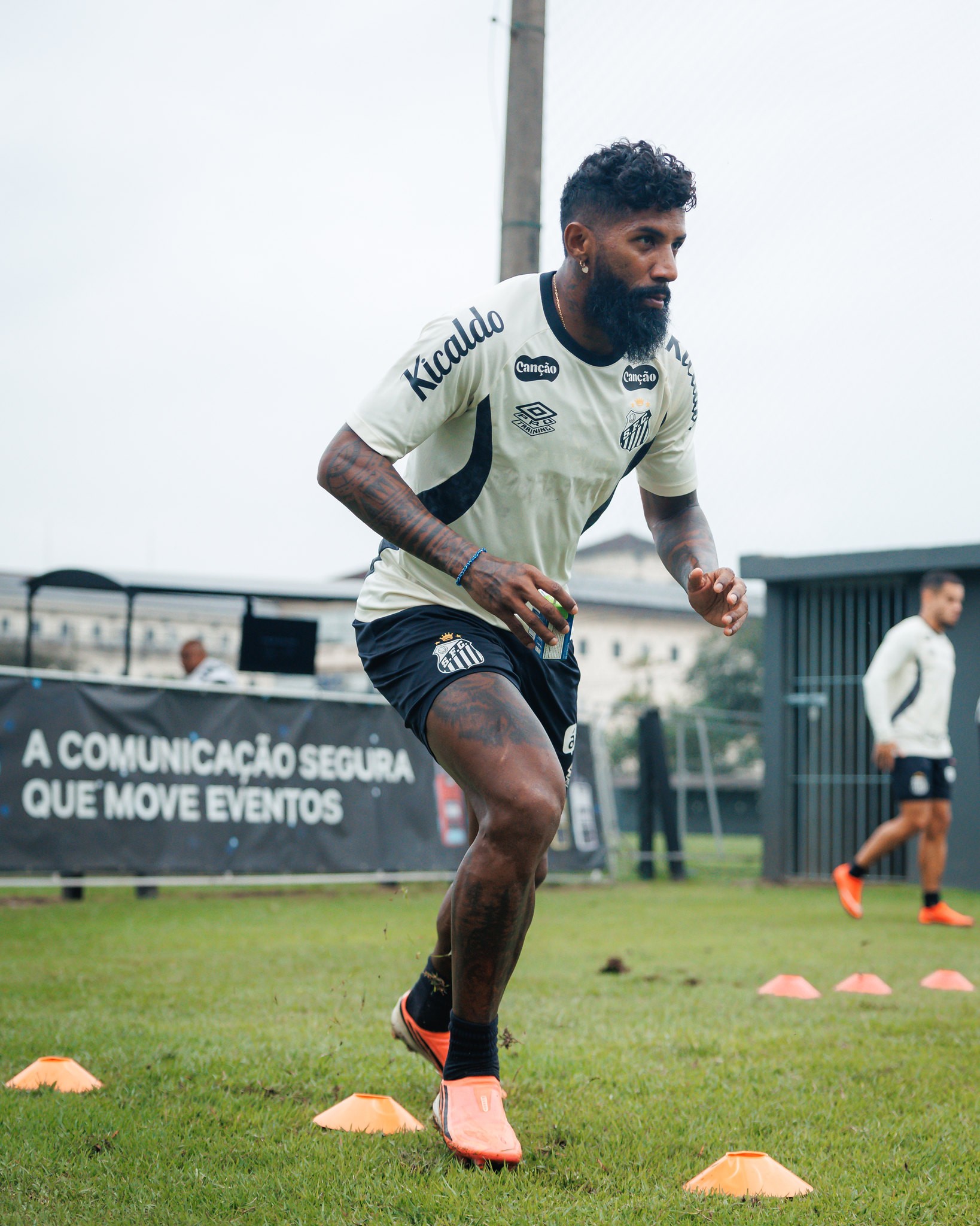 Santos x Flamengo: com ex dos dois lados, times se enfrentam na Vila pelo Brasileirão; veja a lista