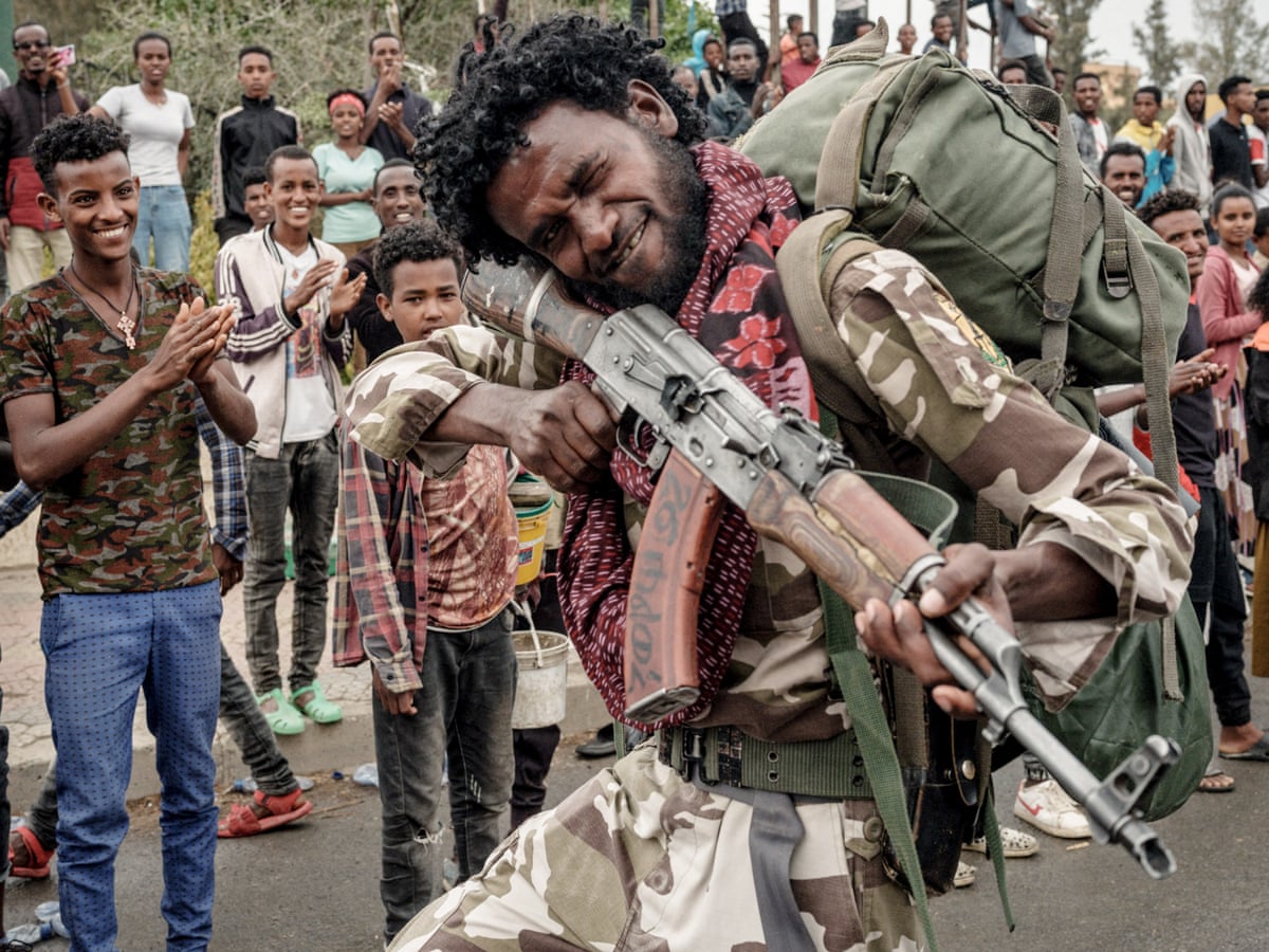 Grupos rebeldes de Tigray 'recrutam forçadamente meninos tão jovens quanto 15 anos' conforme os combates se espalham