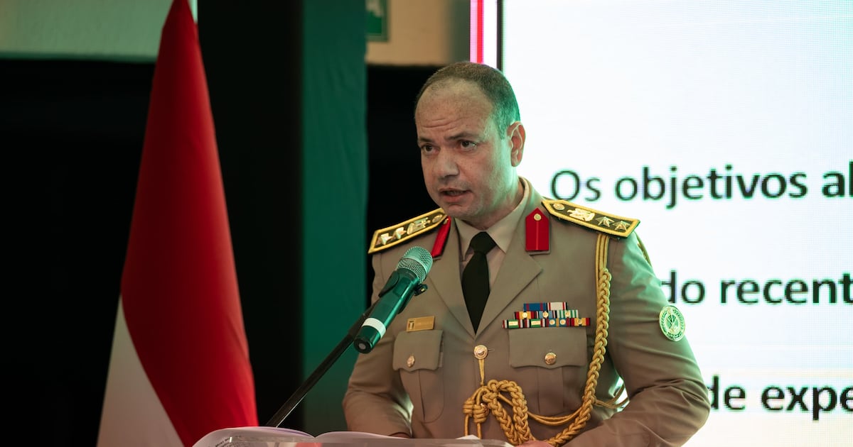 Defesa da soberania e a busca pela paz marcam discurso de coronel egípcio em Brasília